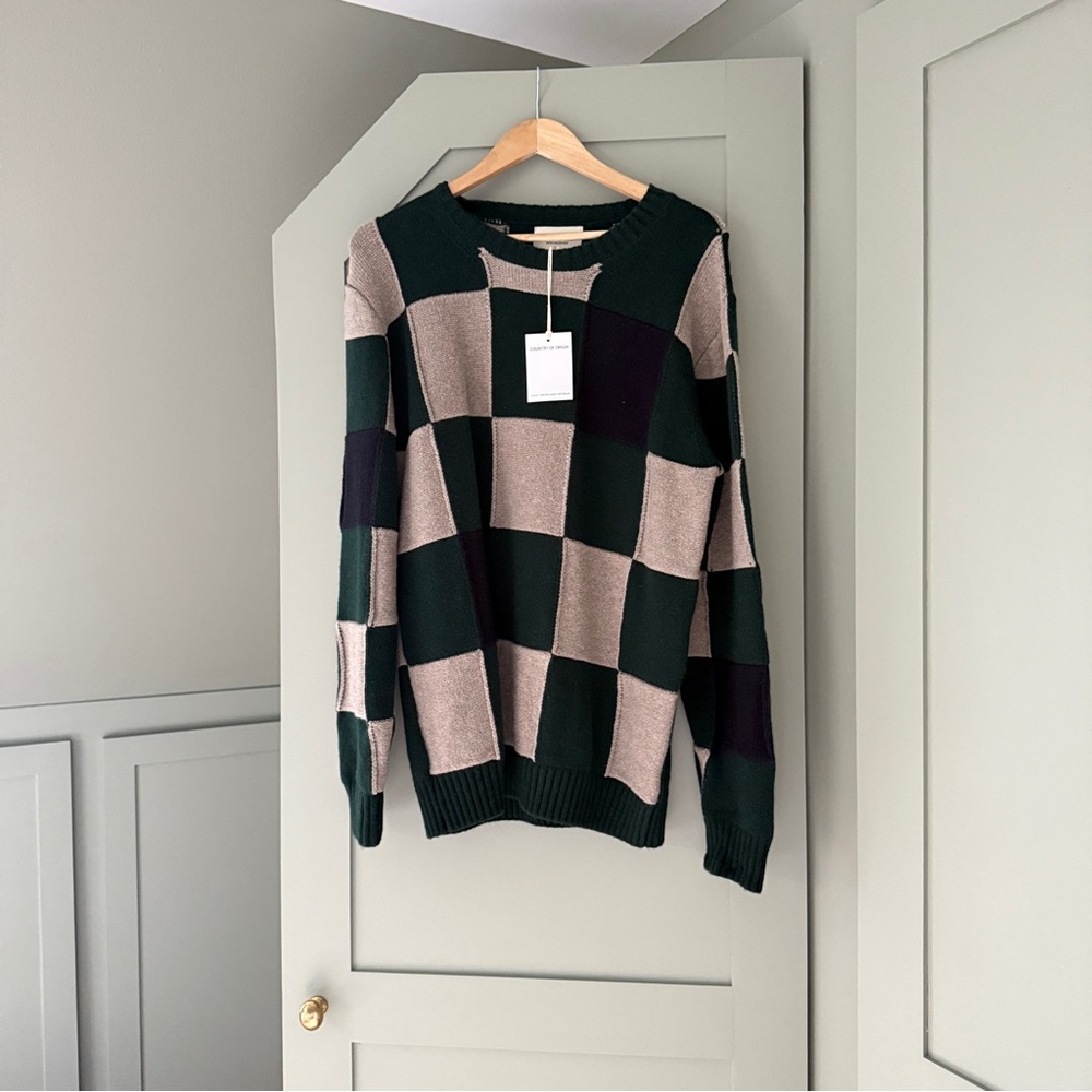 Country of Origin Made in UK 100% Lambswool sweater